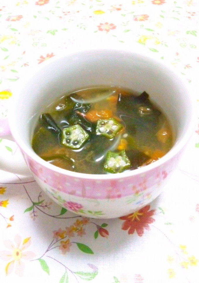 ダシダで☆わかめとトマトの中華スープ☆-レシピのメイン写真