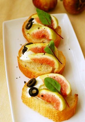 いちじくとクリームチーズのブルスケッタ-レシピのメイン写真