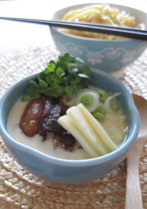 カリカリ豚とチーズの豆乳つけ麺-レシピのメイン写真