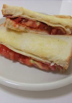 具のソースでホットサンド-レシピのメイン写真