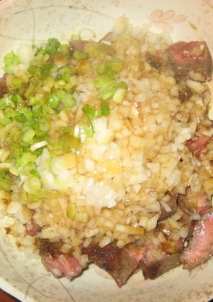 葱＆玉ねぎでボリューム増し一口ステーキ-レシピのメイン写真