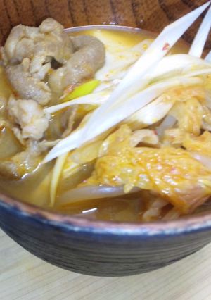 お二人様♪パパッと簡単♪豚キムチ鍋風-レシピのメイン写真