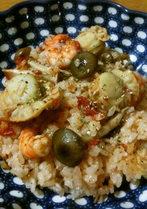 トマト缶とシーフードの炊き込みご飯-レシピのメイン写真