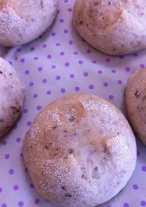 リーンな生地で米粉ハーブパン-レシピのメイン写真