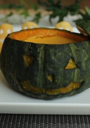 ハロウィンに♪簡単丸ごとかぼちゃプリン！-レシピのメイン写真