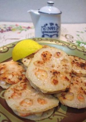れんこんのえびマヨはさみ焼き-レシピのメイン写真