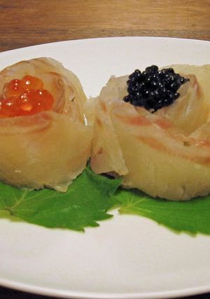 真鯛の昆布じめ-薔薇の花仕立て-レシピのメイン写真