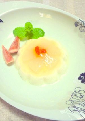 梨の薬膳風ゼリーと豆乳ゼリーの２層仕立て-レシピのメイン写真