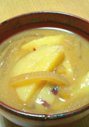 秋を味わう♪ほっこりさつまいも汁-レシピのメイン写真
