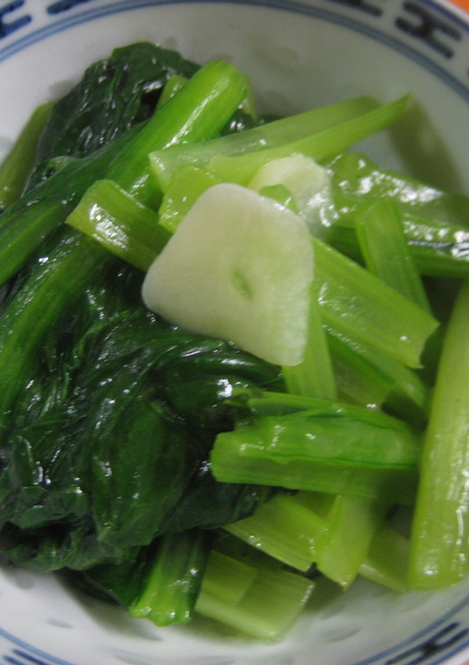 青菜炒め（茎と葉を分けて調理）-レシピのメイン写真