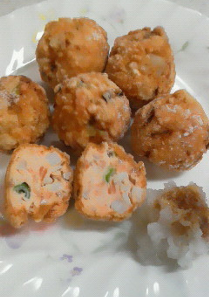 ふんわり鮭とシャキッとれんこんの揚げ団子-レシピのメイン写真