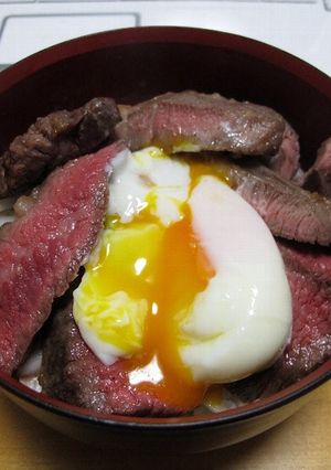 ステーキ丼-レシピのメイン写真