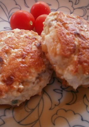 鶏挽肉でヘルシーハンバーグ-レシピのメイン写真