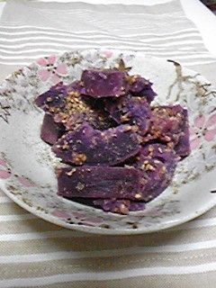 節約レシピ☆じーじの紫芋さんの胡麻和え-レシピのメイン写真