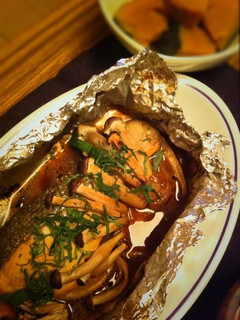 秋鮭の醤油バターホイル焼き-レシピのメイン写真