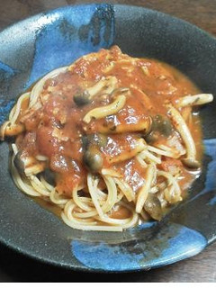 ベーコンとしめじのトマトパスタ-レシピのメイン写真