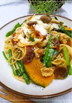ツナとかぼちゃとニラの和風パスタ-レシピのメイン写真