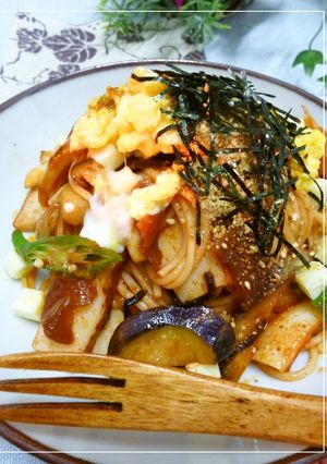 卵と蒲鉾と野菜のパスタ トマト味噌仕立て-レシピのメイン写真