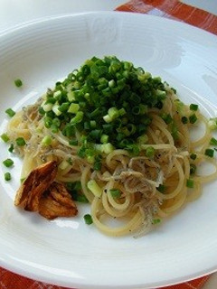 青ネギとジャコのパスタ-レシピのメイン写真
