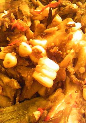 鮭と舞茸とコーンのにんにくナンプラー炒め-レシピのメイン写真