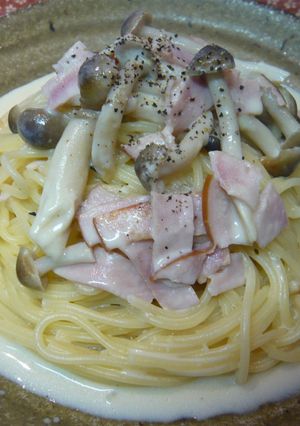 きのことハムの濃厚豆乳クリームスープスパ-レシピのメイン写真