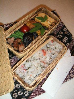 梅干しの混ぜご飯弁当 ●for女子高生-レシピのメイン写真