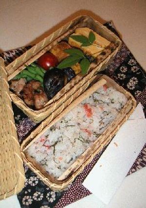 梅干しの混ぜご飯弁当　●for女子高生-レシピのメイン写真