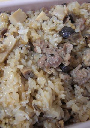 炊飯器におまかせ♪中華おこわ-レシピのメイン写真