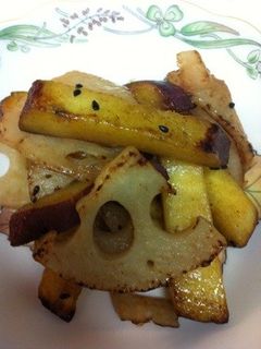 サツマイモと蓮根の甘辛バター炒め-レシピのメイン写真