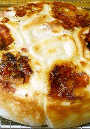 炊飯器で簡単ベーコンチーズパン-レシピのメイン写真
