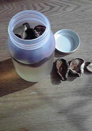 干し椎茸のだし-レシピのメイン写真