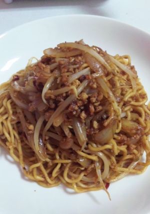 坦々麺風焼きそば-レシピのメイン写真