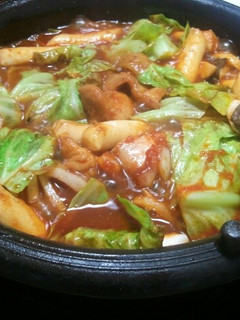すき焼きなべでタッカルビ-レシピのメイン写真