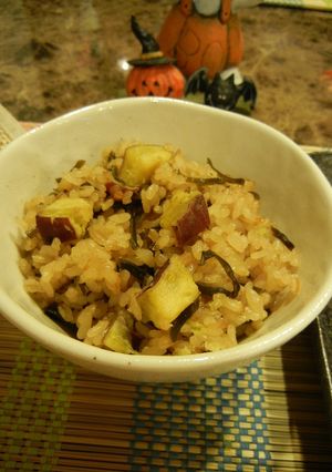 さつまいもと塩昆布の炊き込みご飯♪-レシピのメイン写真