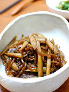 ごぼうと牛肉とつきこんにゃくの甘辛煮-レシピのメイン写真
