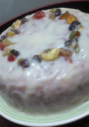 爽やかホワイトチョコソースの甘〜いケーキ-レシピのメイン写真