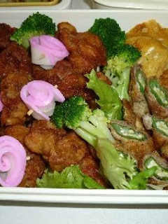 お弁当の色どりに ☆かまぼこフラワー☆-レシピのメイン写真