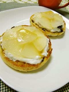 梨のコンポートで♪デザートトースト-レシピのメイン写真