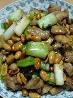 鶏とピーナッツの炒め物-レシピのメイン写真