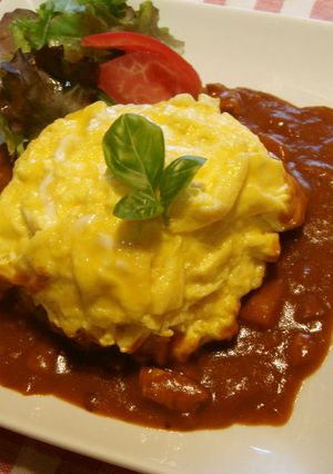 休日ランチはカフェ気分♪簡単オムカレー☆-レシピのメイン写真
