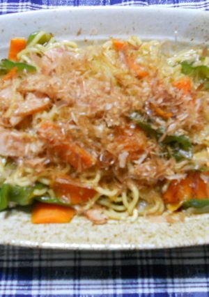サッポロ一番ちゃんぽんで塩焼きそば♪-レシピのメイン写真
