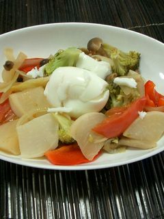 野菜のギリシャ風マリネ 温泉卵添え-レシピのメイン写真