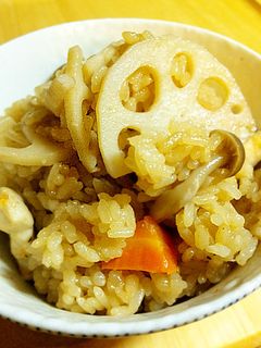 こっくりおいしい!中華風炊き込みごはん-レシピのメイン写真