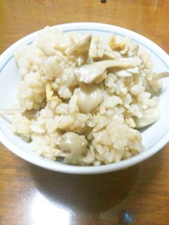 バター好きの舞茸とお揚げの炊き込みご飯-レシピのメイン写真