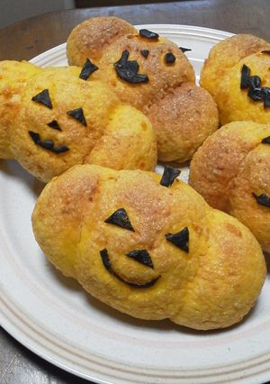 ハロウィン＊かぼちゃオバケのメロンパン-レシピのメイン写真
