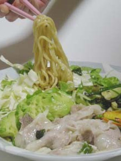 サッポロ一番ちゃんぽんでラーメンサラダ-レシピのメイン写真