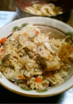 鶏ときのこの炊き込みご飯-レシピのメイン写真