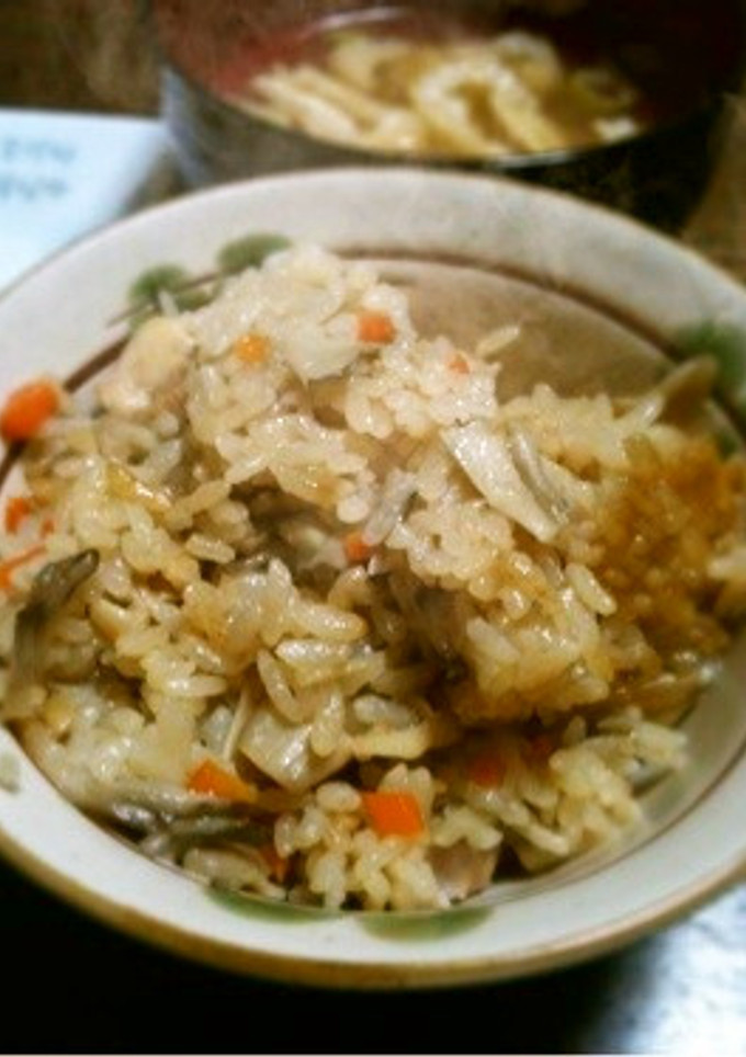 鶏ときのこの炊き込みご飯-レシピのメイン写真