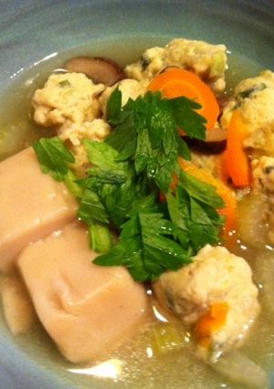 鶏団子と胡麻豆腐の具だくさん中華スープ-レシピのメイン写真