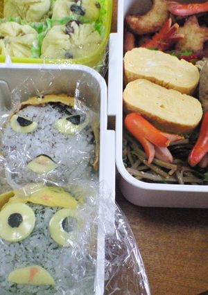 キャラ弁（ケロロらしきものとラミット）-レシピのメイン写真